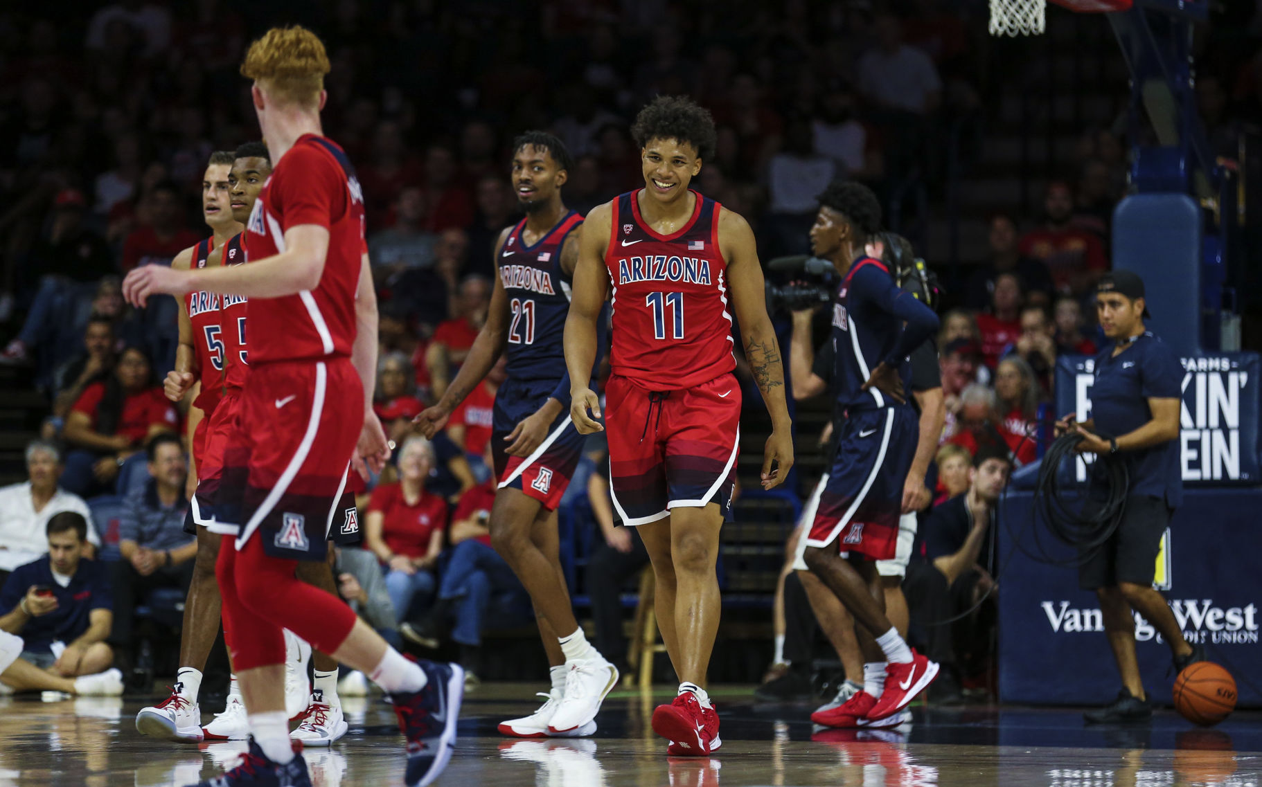 Red-Blue Game